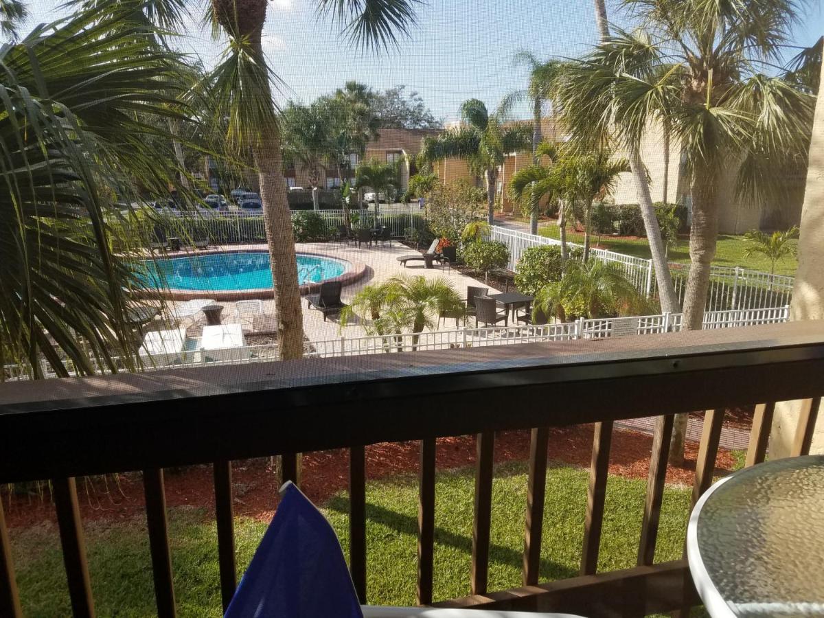 2Br/1Ba Vacation Rental - Sienna Park Sarasota Ngoại thất bức ảnh