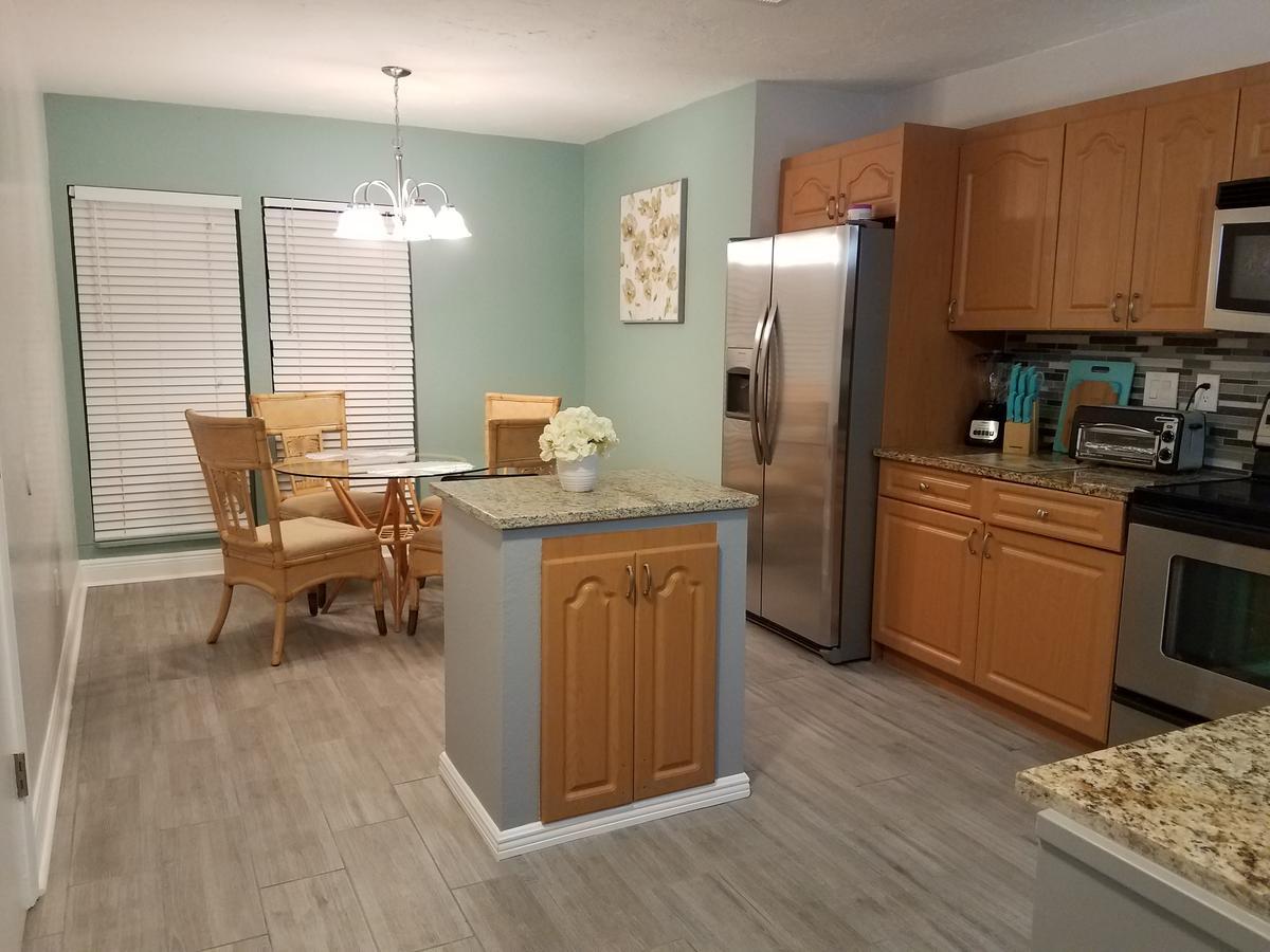 2Br/1Ba Vacation Rental - Sienna Park Sarasota Ngoại thất bức ảnh